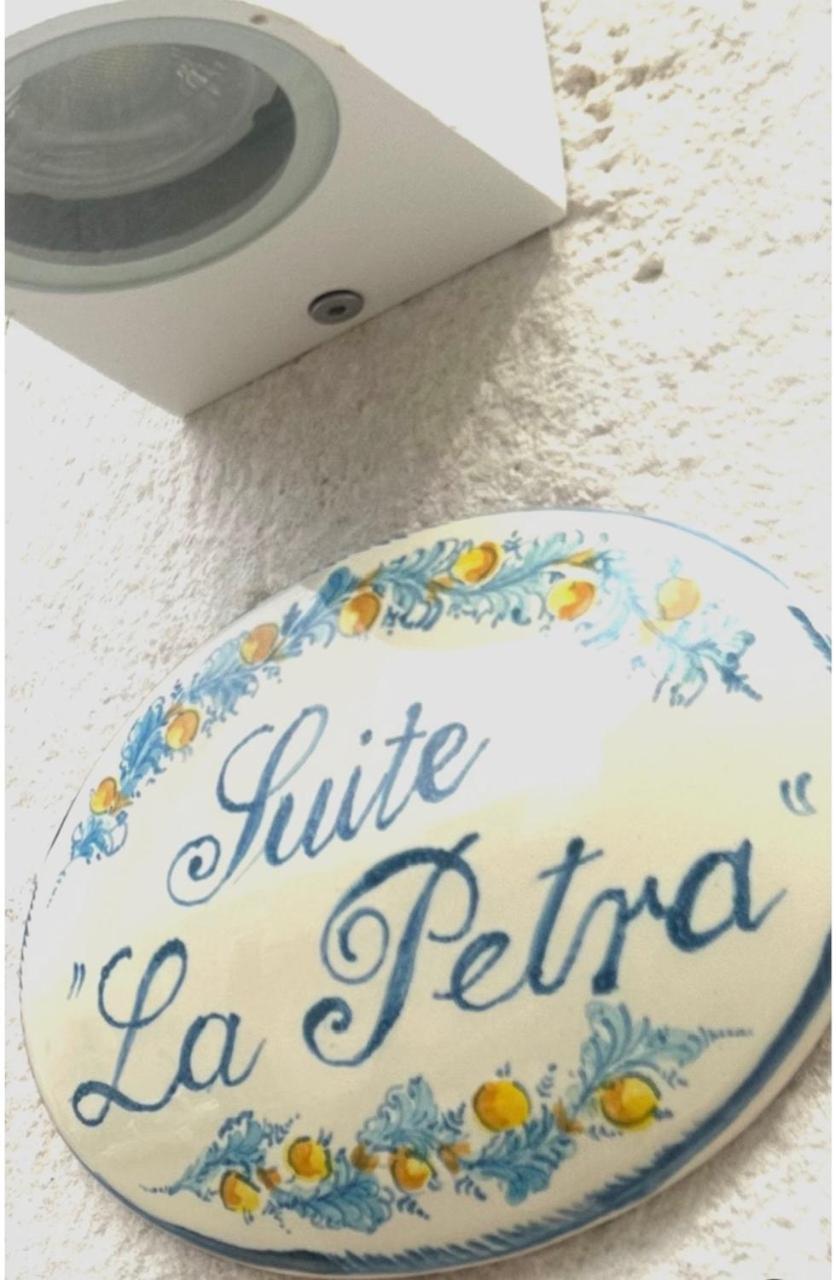 Suite La Petra Ceglie Messapica Eksteriør bilde
